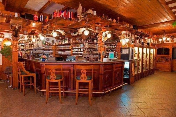 Hotel Hunter's Lodge Kamnik (Skopje)